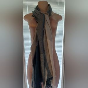 Beautiful Wool & Lamb Shawl / Scarf